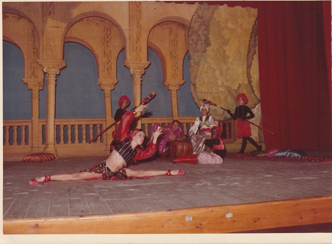 Dansa amb espases